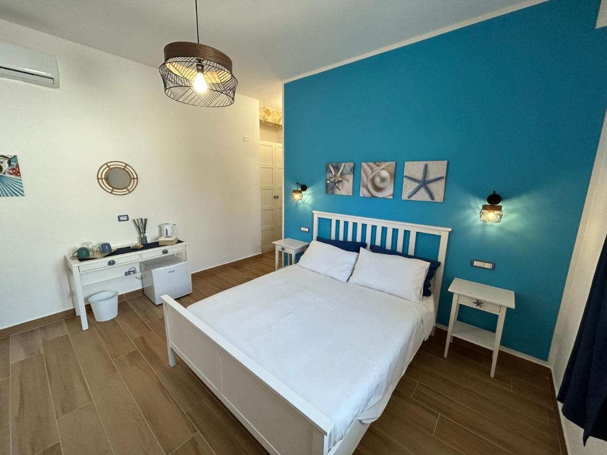 Room On The Beach Avola Bagian luar foto