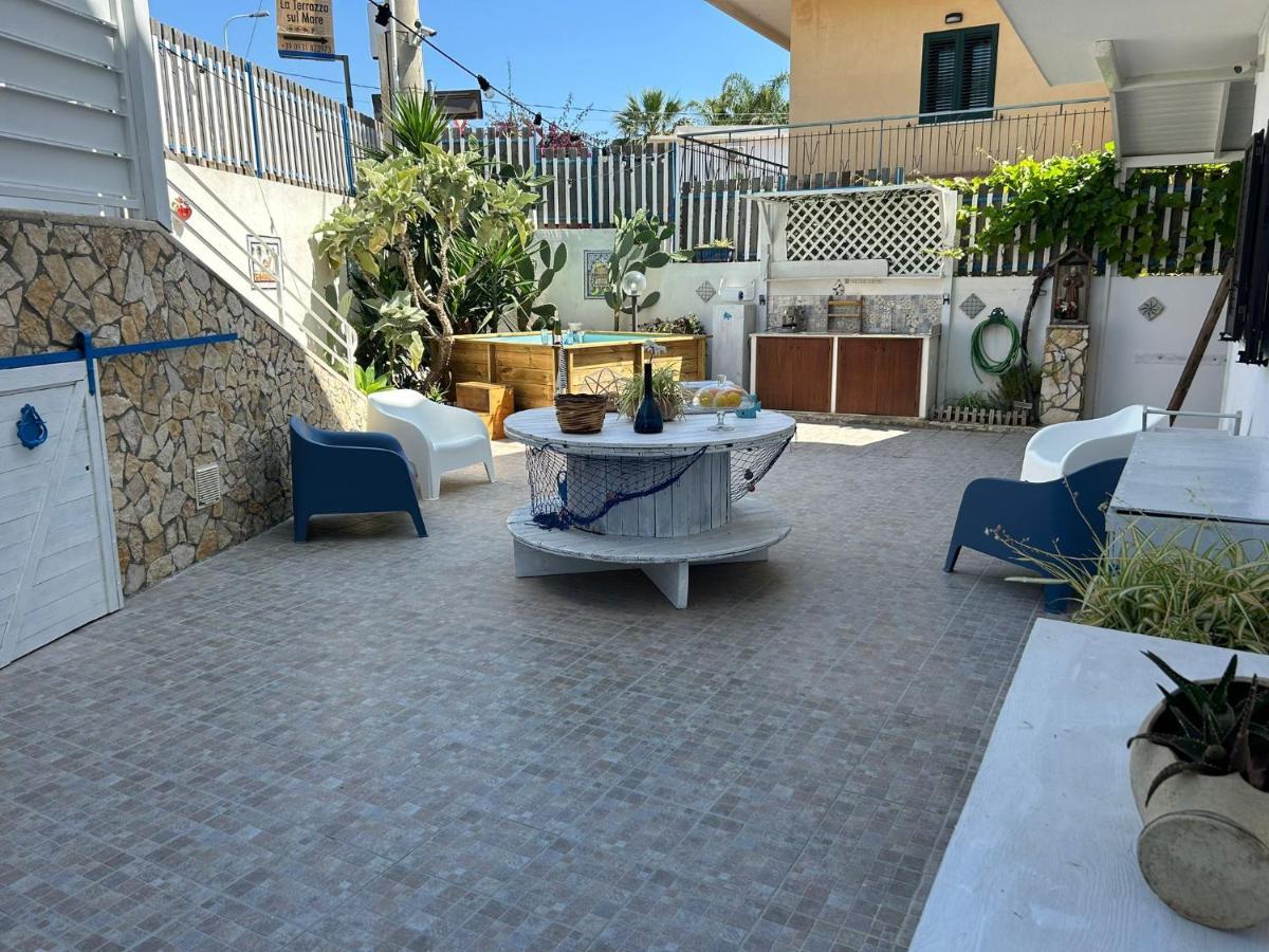 Room On The Beach Avola Bagian luar foto